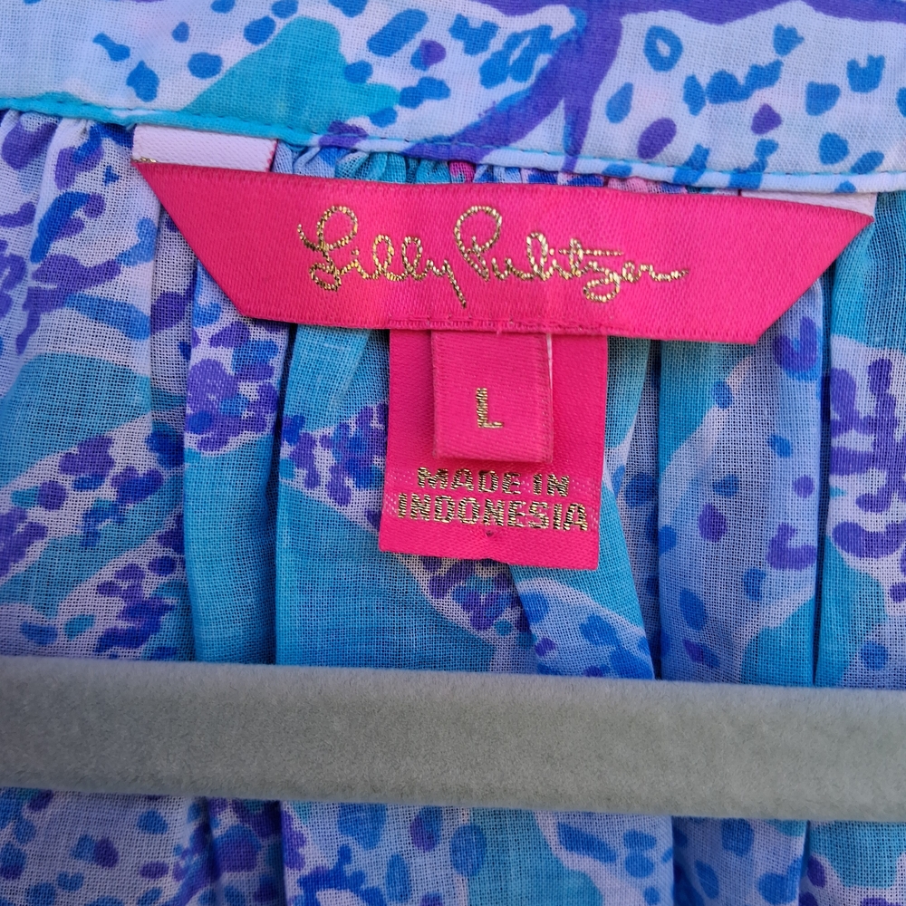 💮 Lilly Pulitzer Blue Pink Coral Print Button Down Blouse L 100% Cotton Flowy - Picture 5 of 10